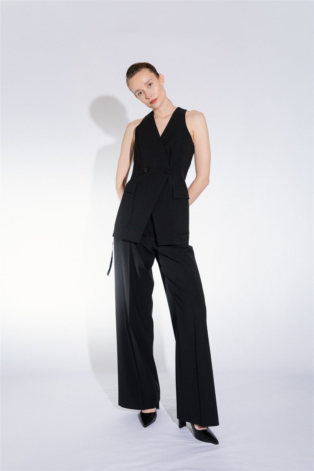 Čierna Elegantná Dvojradová Vesta