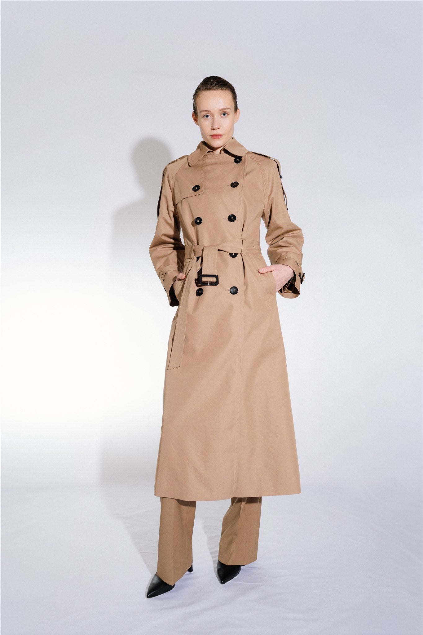 camel oversize dámsky trenchcoat