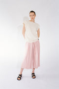 dámsky off-white pletený top bez rukávov